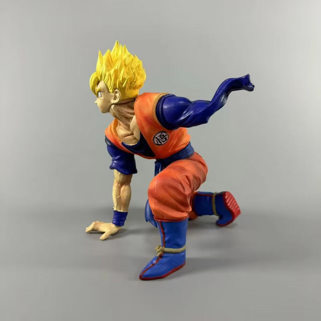 Dragon Ball Z Gohan & Goku Squatting Position Statue