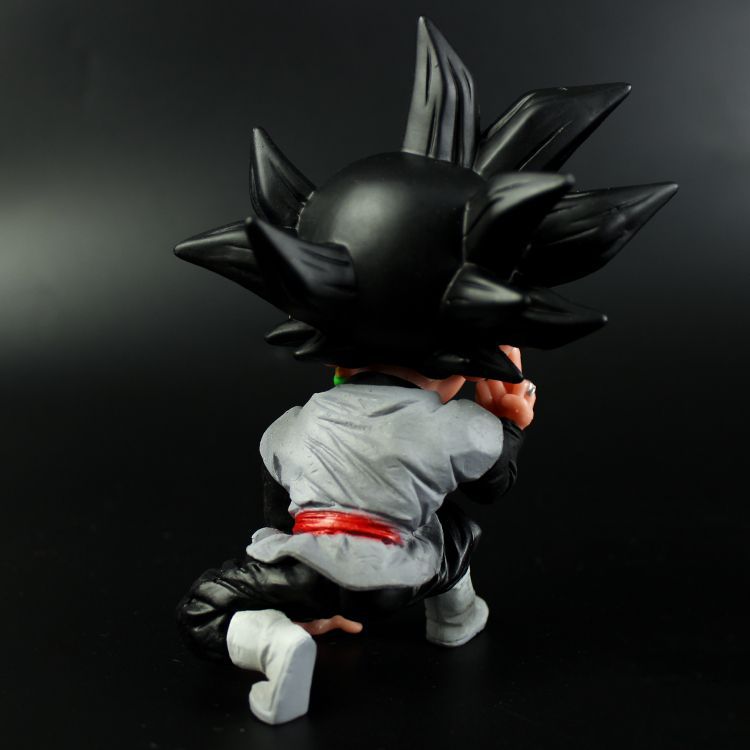 Dragon Ball-Q version of Boss sitting taunt