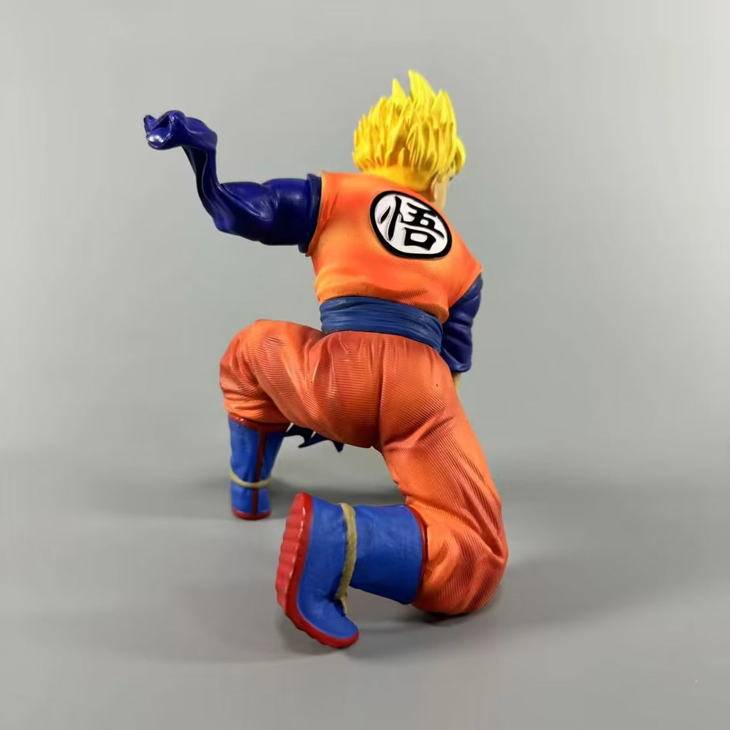 Dragon Ball Z Gohan & Goku Squatting Position Statue