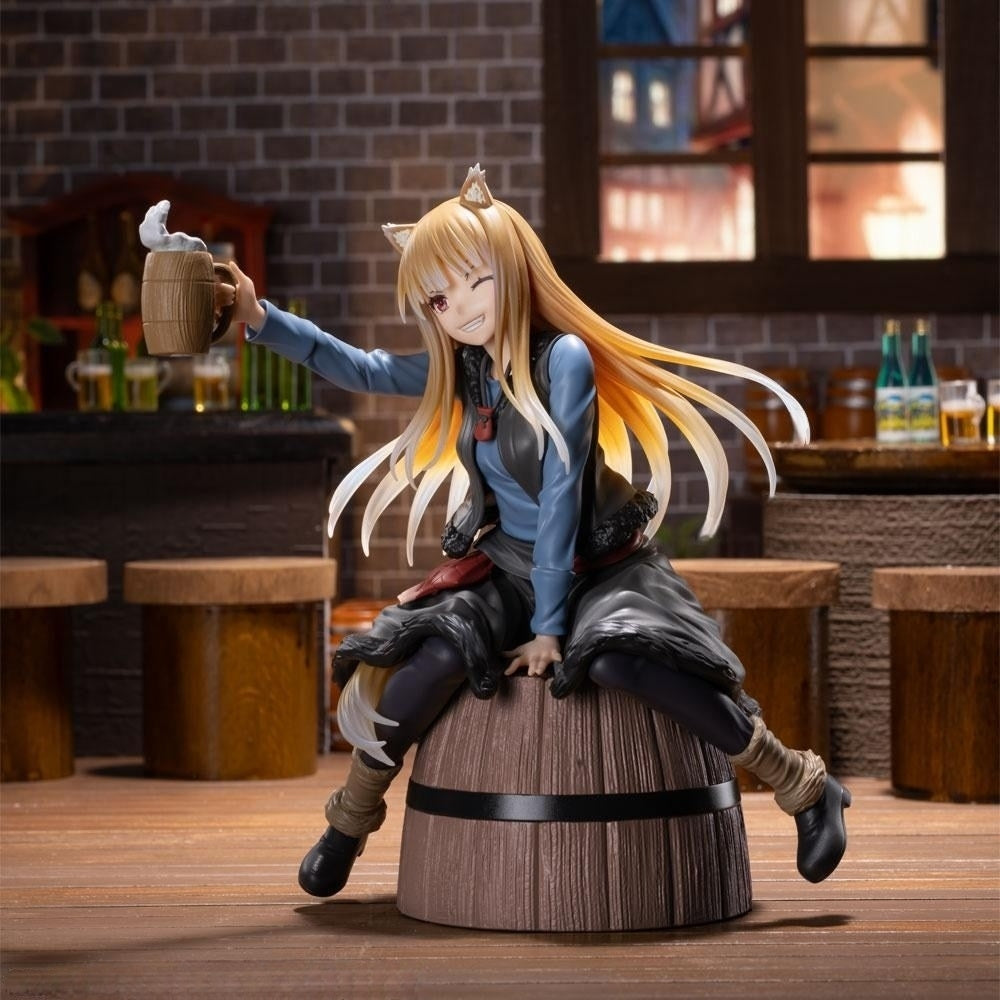 Spice And Wolf Holo Figure