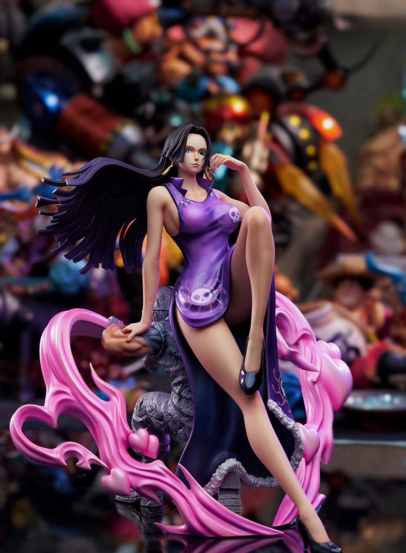 One Piece Boa Hancock Sitting Position Statue