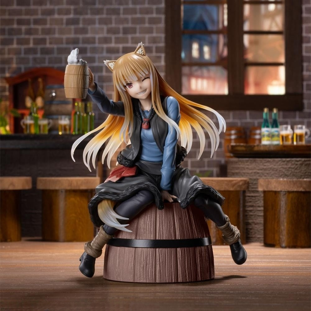Spice And Wolf Holo Figure