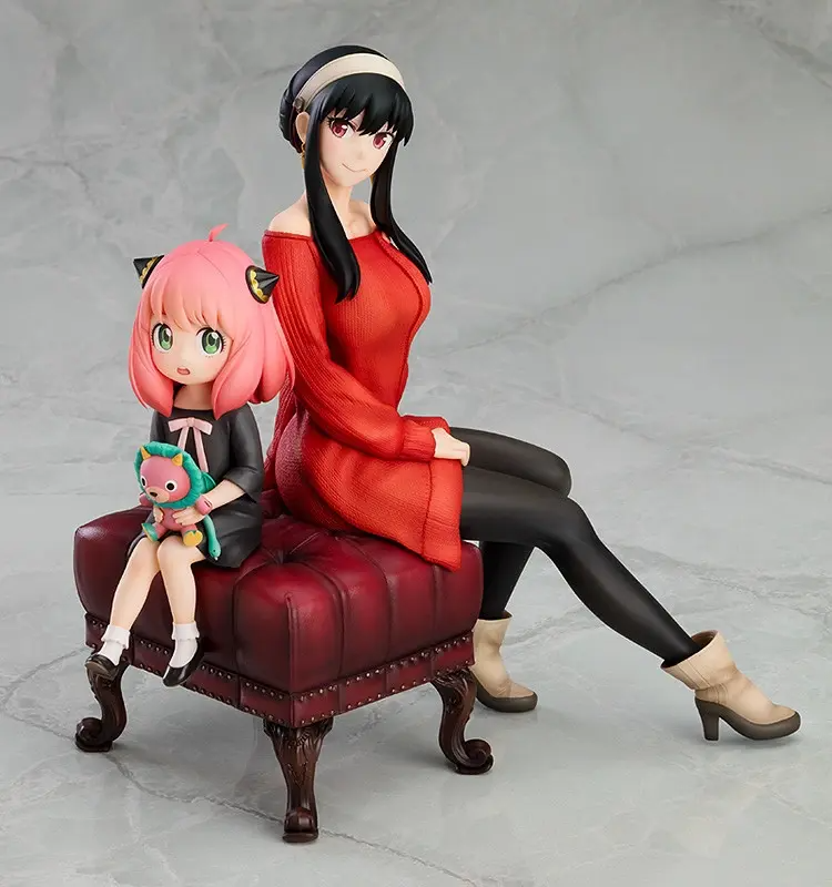 Spy x Family Anya & Yor Forger Figure