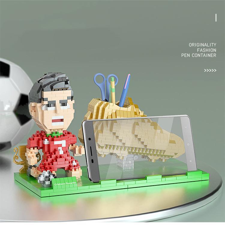 2022 World Cup Pen Holder Cristiano Ronaldo Cell Phone Bracket Dual-use Building Blocks P2174